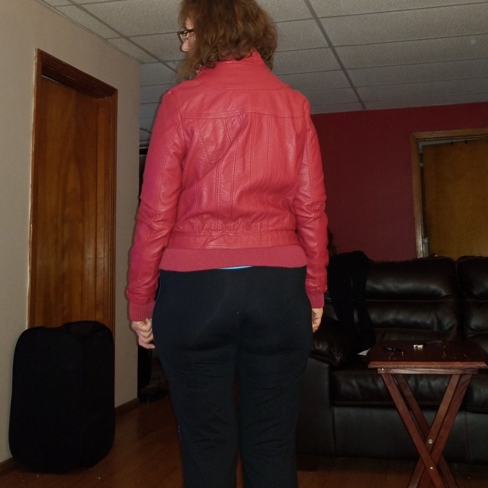 Burgundy fall jacket - Picture 2 of 3